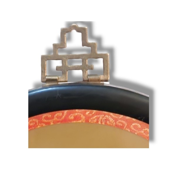 Decorative Wall Plaque, Chinese, Faux Jade, Coral, Round Vntg, Gold Fish, 7” - Picture 2 of 9